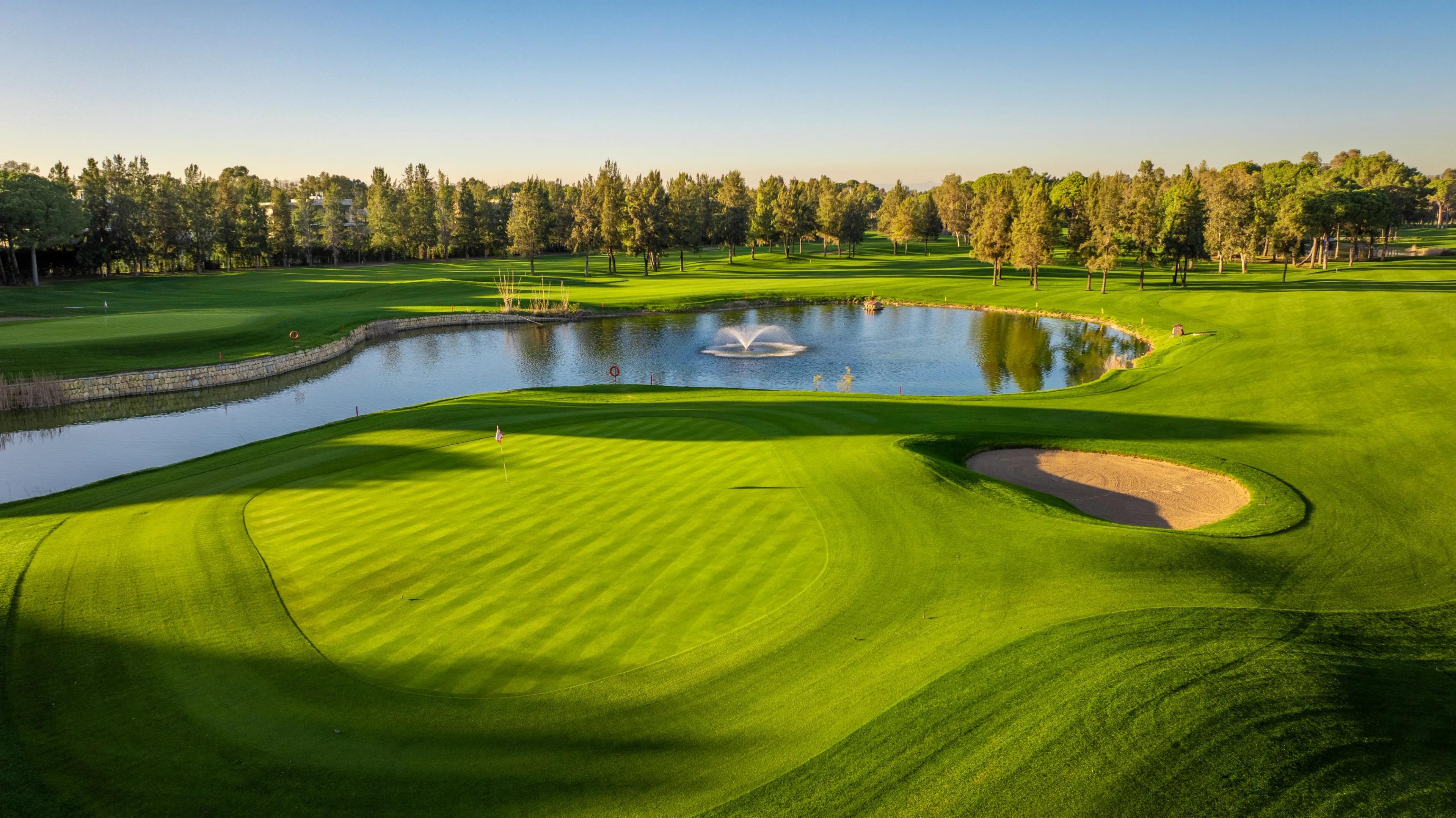 Zimowy wyjazd golfowy zagranica - obozy golfowe z Poznania